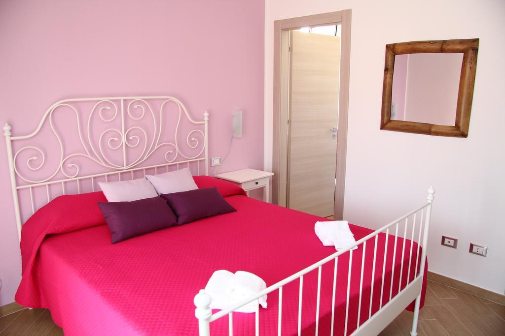 B&B Menta&Peperoncino Partinico Habitación foto